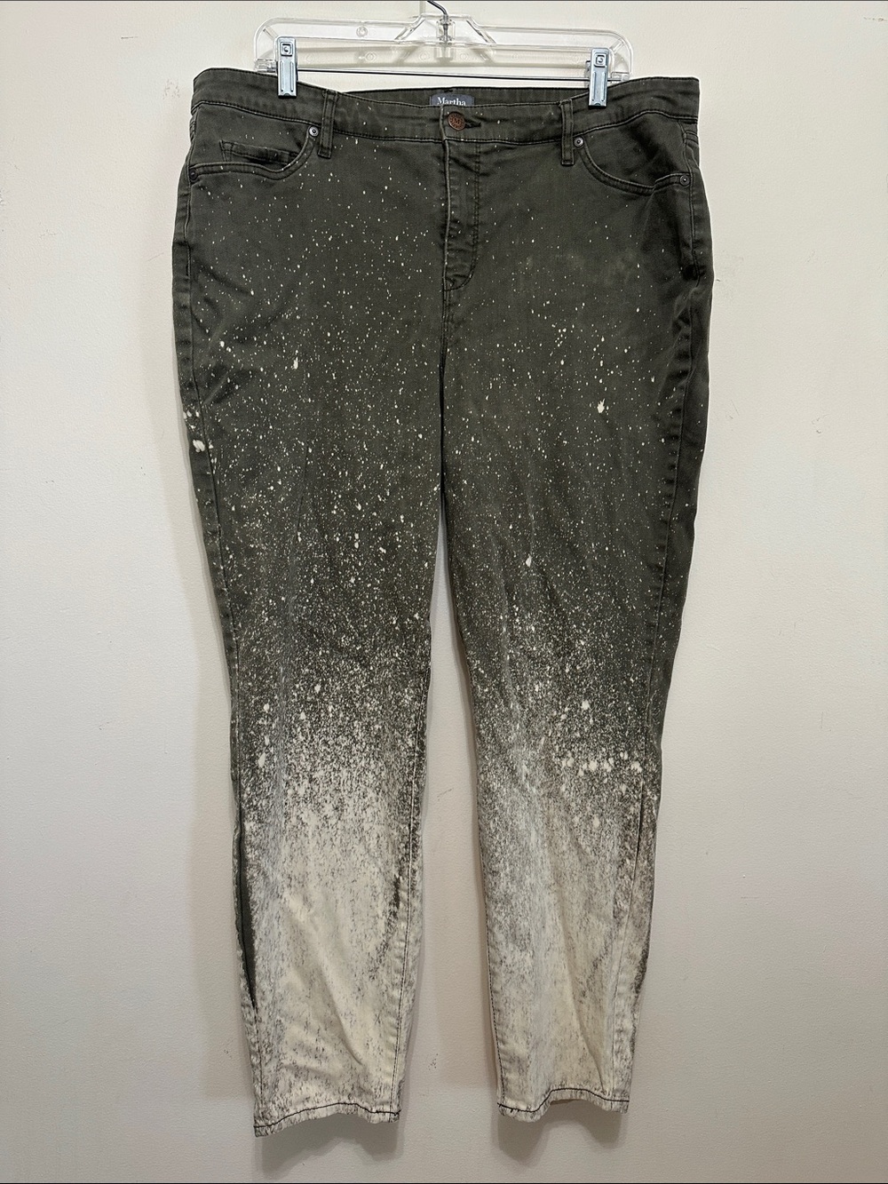 Martha Stewart Olive Green Pants with Gray Label